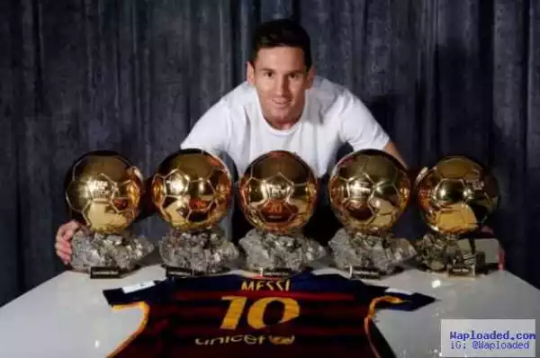 Photo: Lionel Messi Displays His 5 Ballon D